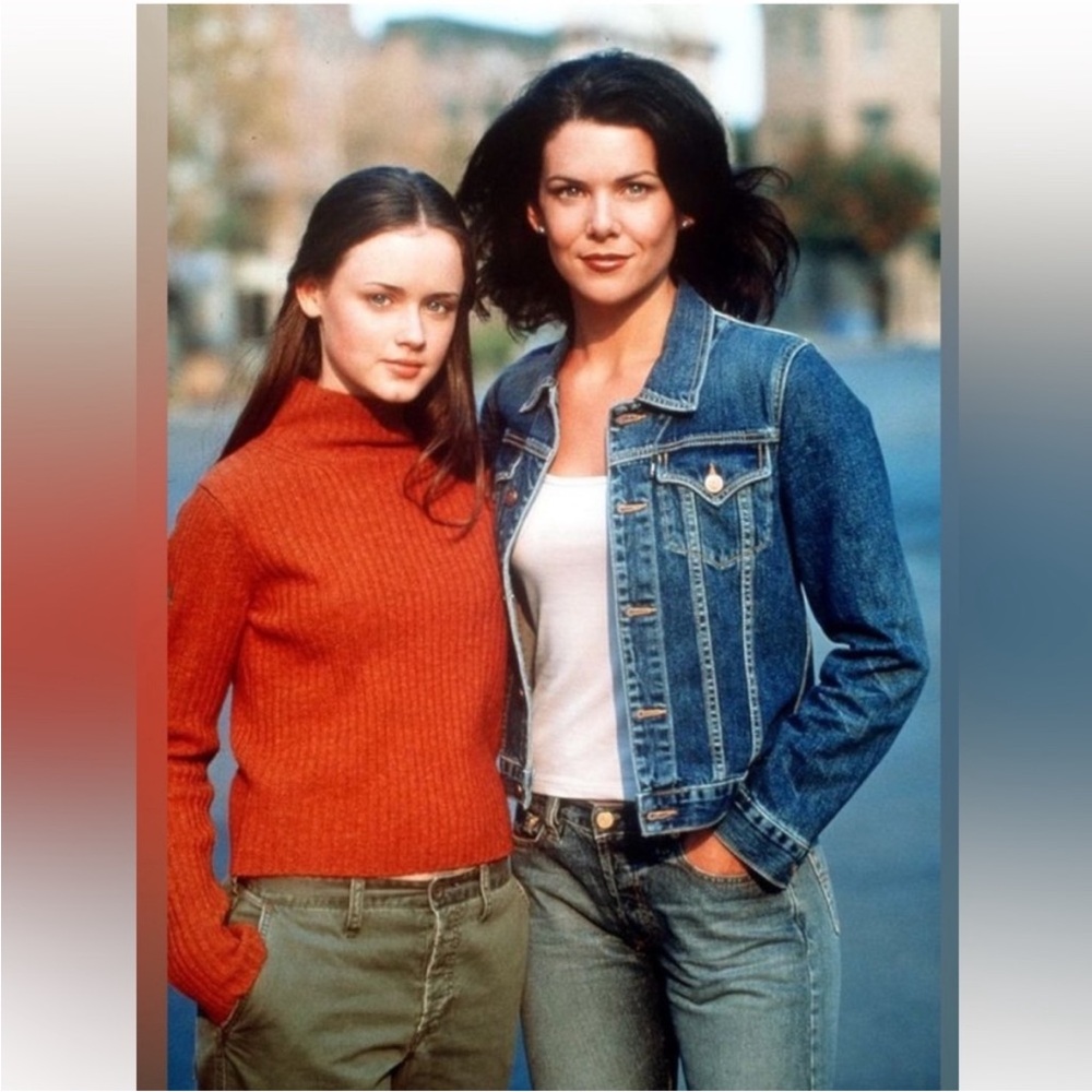 ASO GILMORE GIRLS Rory’s iconic green pants 4 vintage